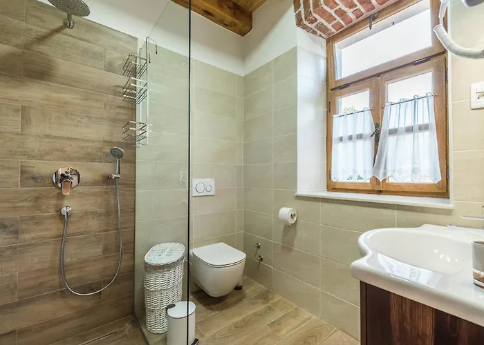 In With Sauna And Pool Вилла *