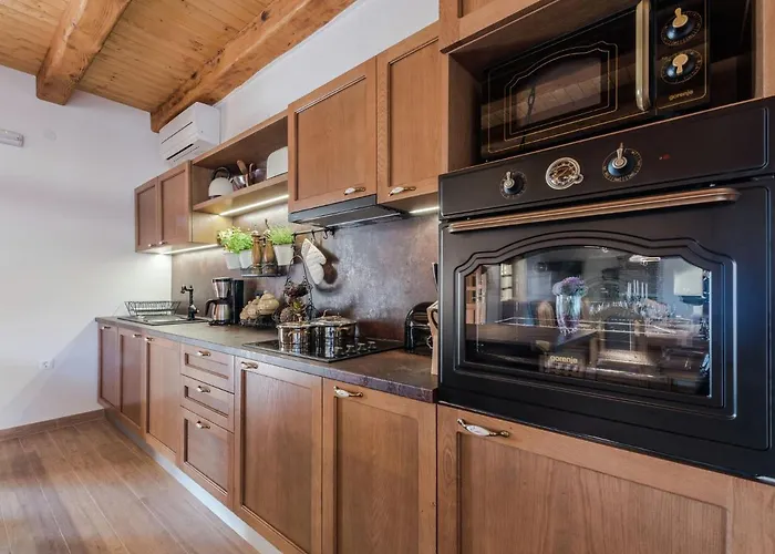 In With Sauna And Pool Villa