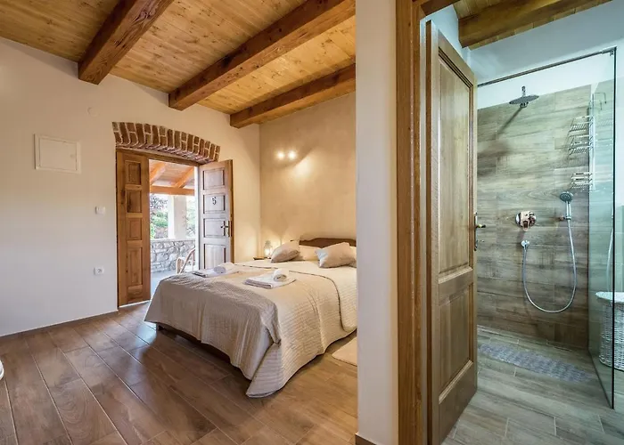 In With Sauna And Pool